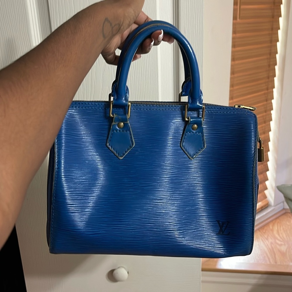 LOUIS VUITTON BLUE EPI SPEEDY